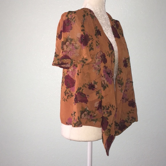 Forever 21 Boutique Retro Floral Cardigan 23 - Picture 2 of 6